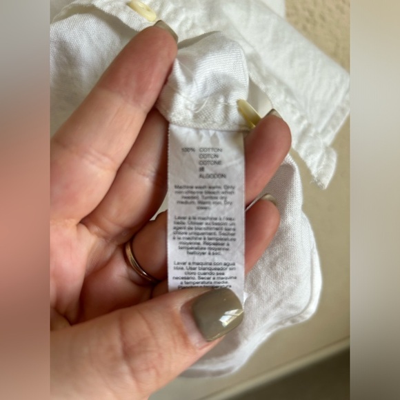 Gap kids size XXL white buttons down shirt for boys like new - Picture 3 of 5